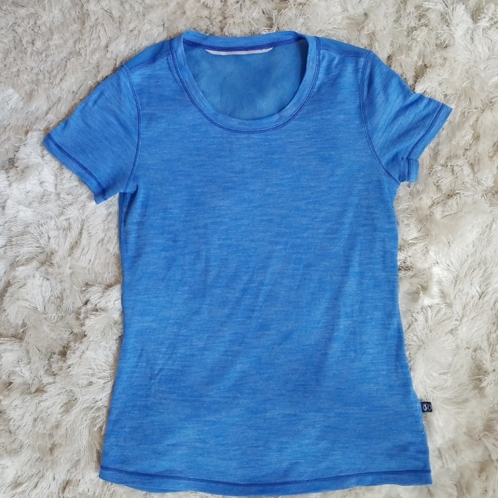Lululemon mesh back tee